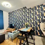 Gatsby Design Apartment By Chivi In Gozsdu #Freeparking