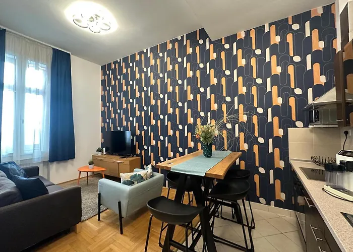 Gatsby Design Apartment By Chivi In Gozsdu #Freeparking