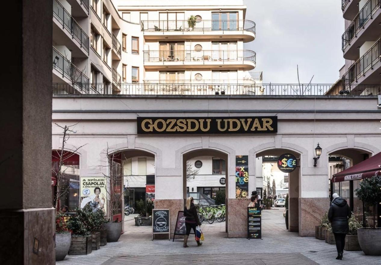 Apartment Gatsby Design Apartment By Chivi In Gozsdu #Freeparking