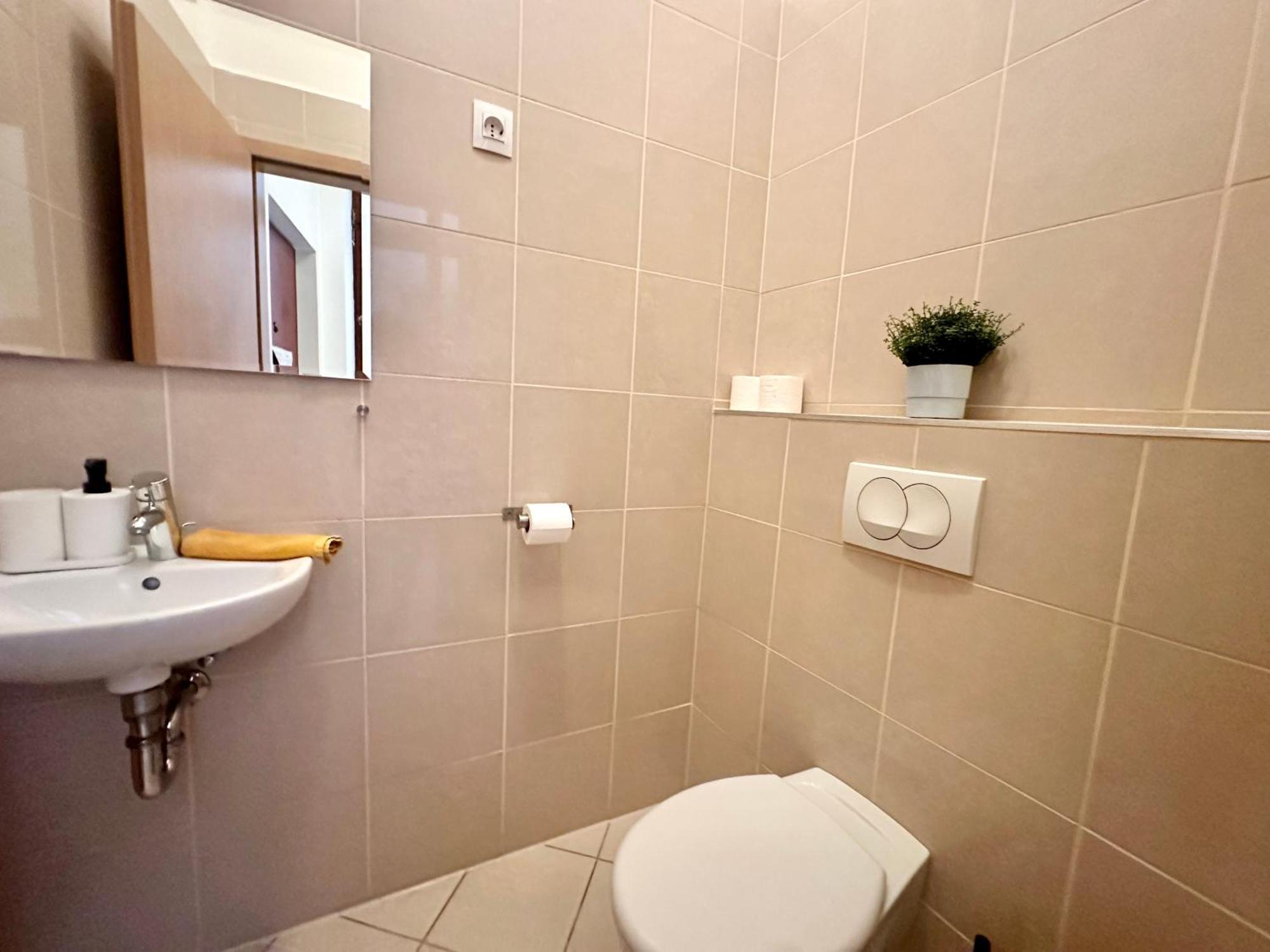 Gatsby Design Apartment By Chivi In Gozsdu #Freeparking Budapest