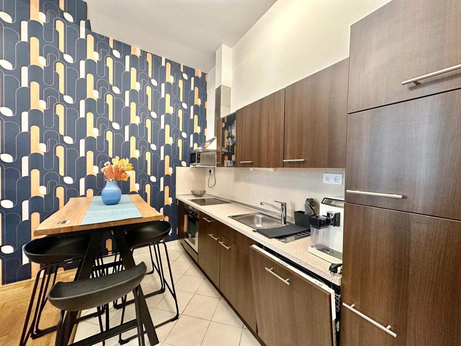 Apartment Gatsby Design Apartment By Chivi In Gozsdu #Freeparking *
