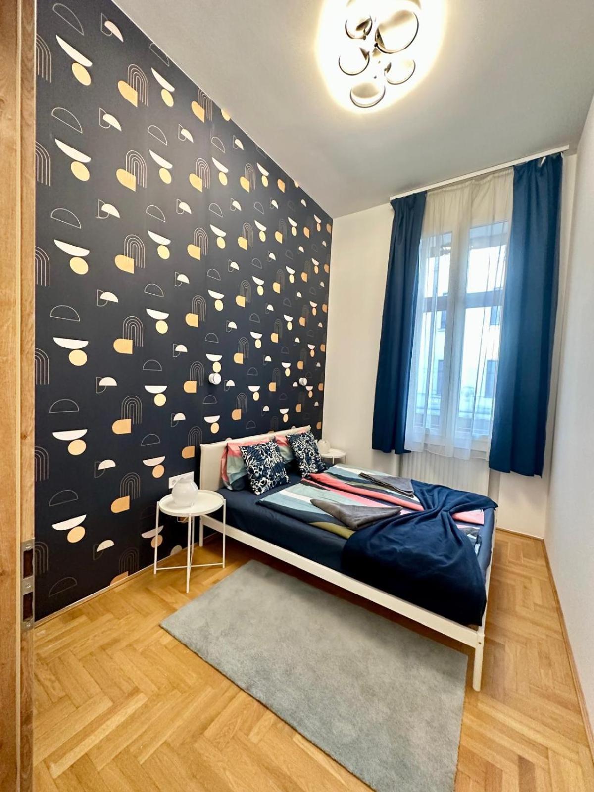 Gatsby Design Apartment By Chivi In Gozsdu #Freeparking * Budapest